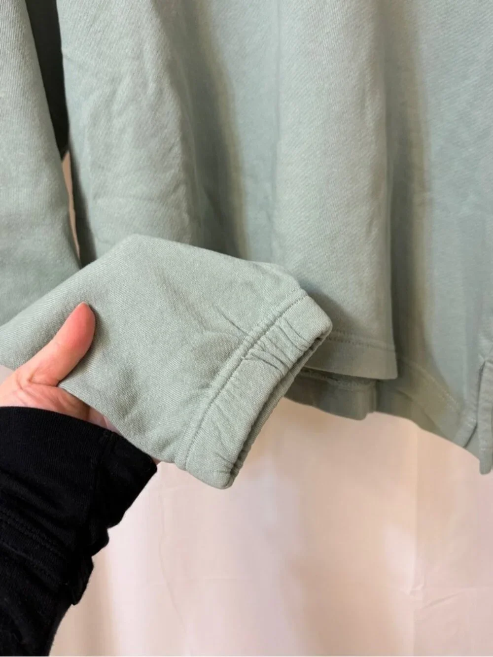 KuwallaTee Sage Green Sweatshirt Medium